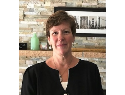 Zollweg Nora
